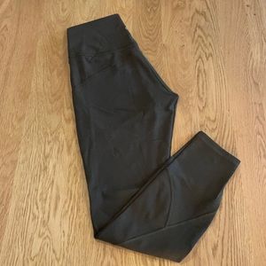 Lululemon In Movement Leggings